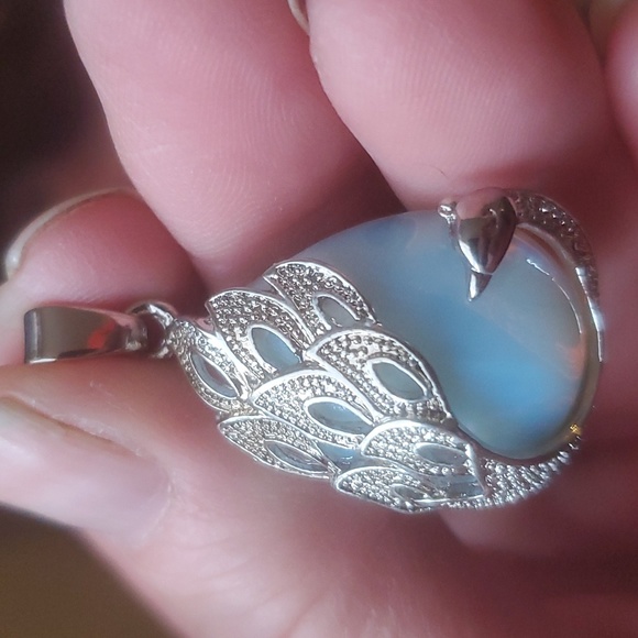 New Silver Wrapped Opalite Peacock Pendant. - Picture 1 of 11